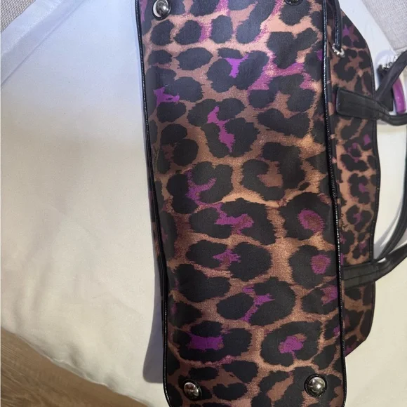 Coach Leopard Print Tote Bag – Purple & Brown Cheetah, Patent Trim, F25281 - Picture 7 of 11